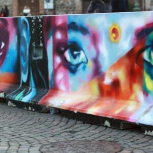 authenticating and attributing art